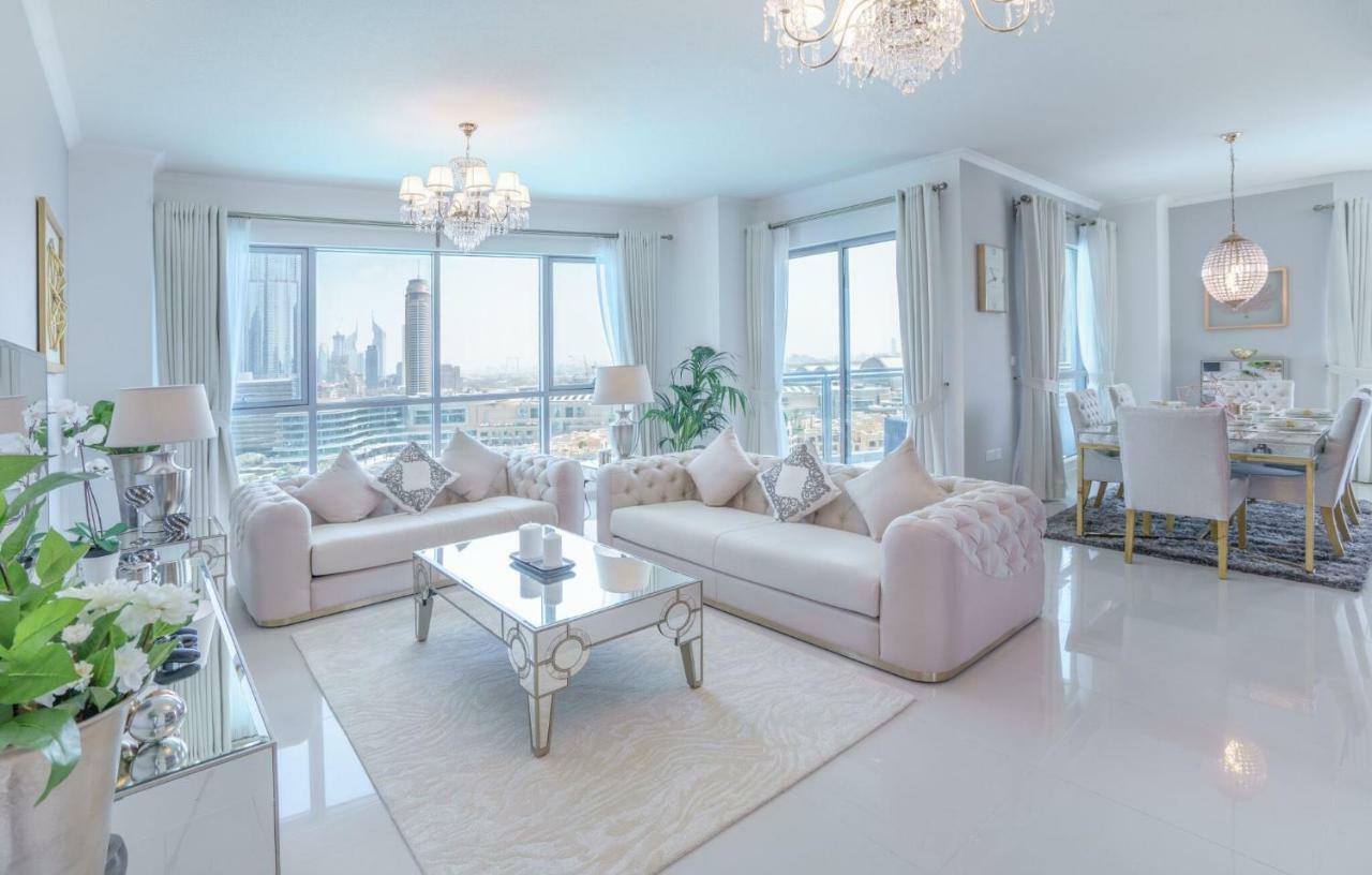 Elite Royal Apartment - Full Burj Khalifa & Fountain View - Premier - 2 Bedrooms & 1 Open Bedroom Without Partition Dubai Esterno foto